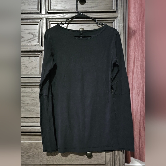 Lululemon long sleeve - Picture 5 of 6